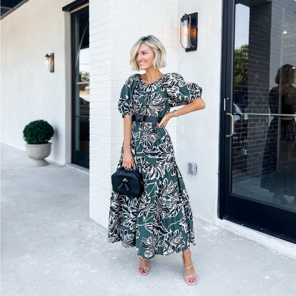EVEREVE Velvet Raya Dress